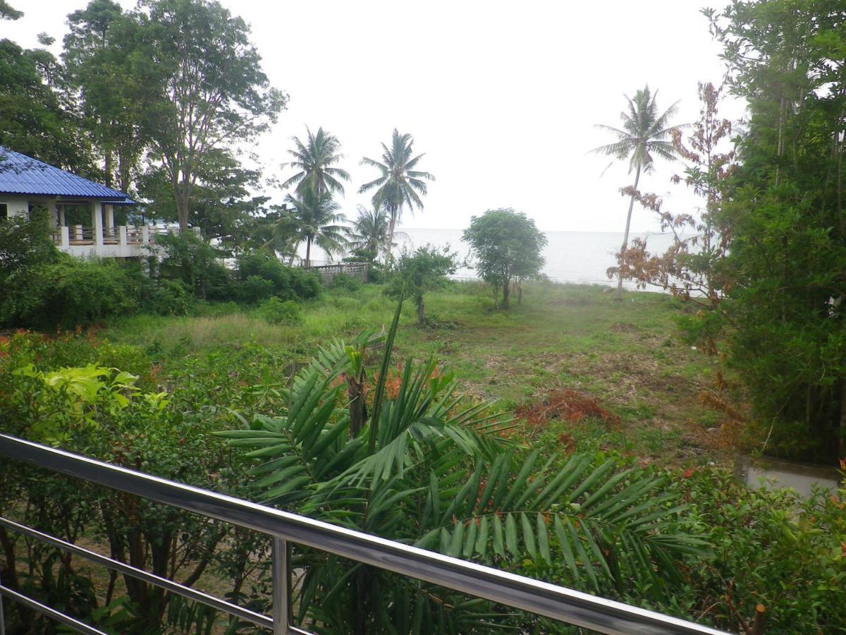 The Theatre Villa Bang Saphan Luaran gambar