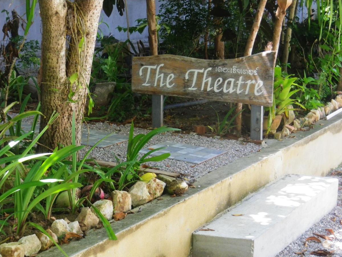 The Theatre Villa Bang Saphan Luaran gambar