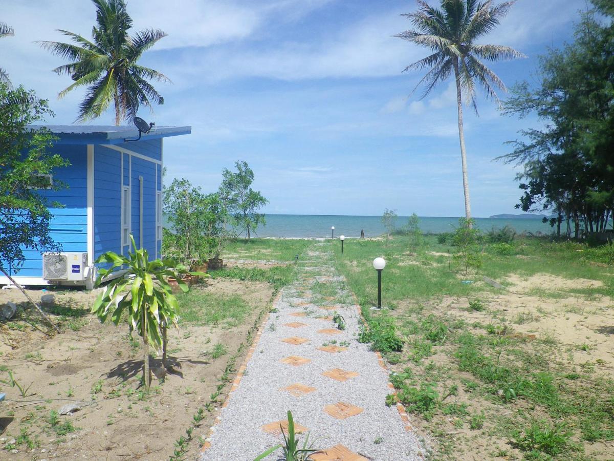 The Theatre Villa Bang Saphan Luaran gambar