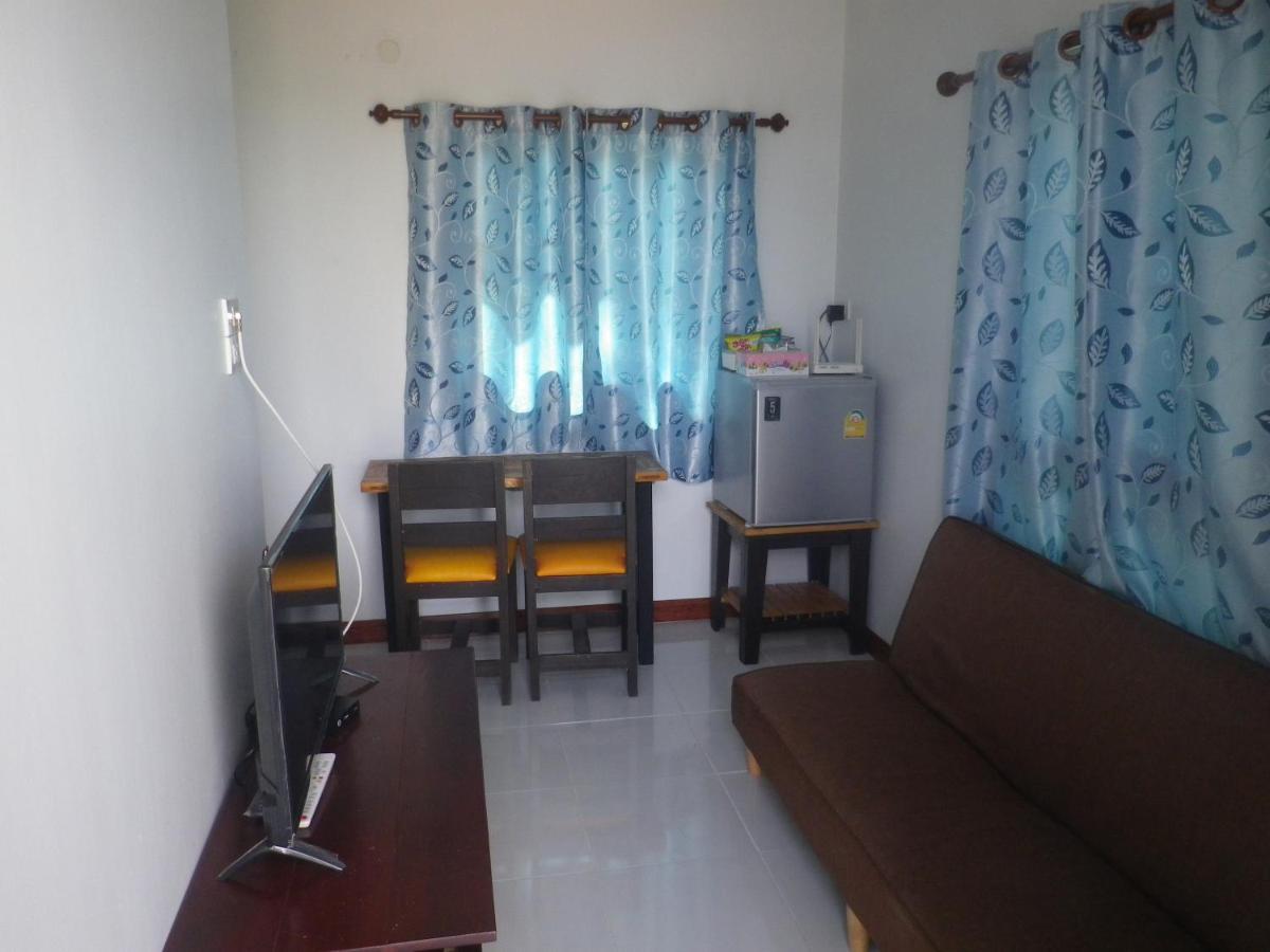 The Theatre Villa Bang Saphan Luaran gambar