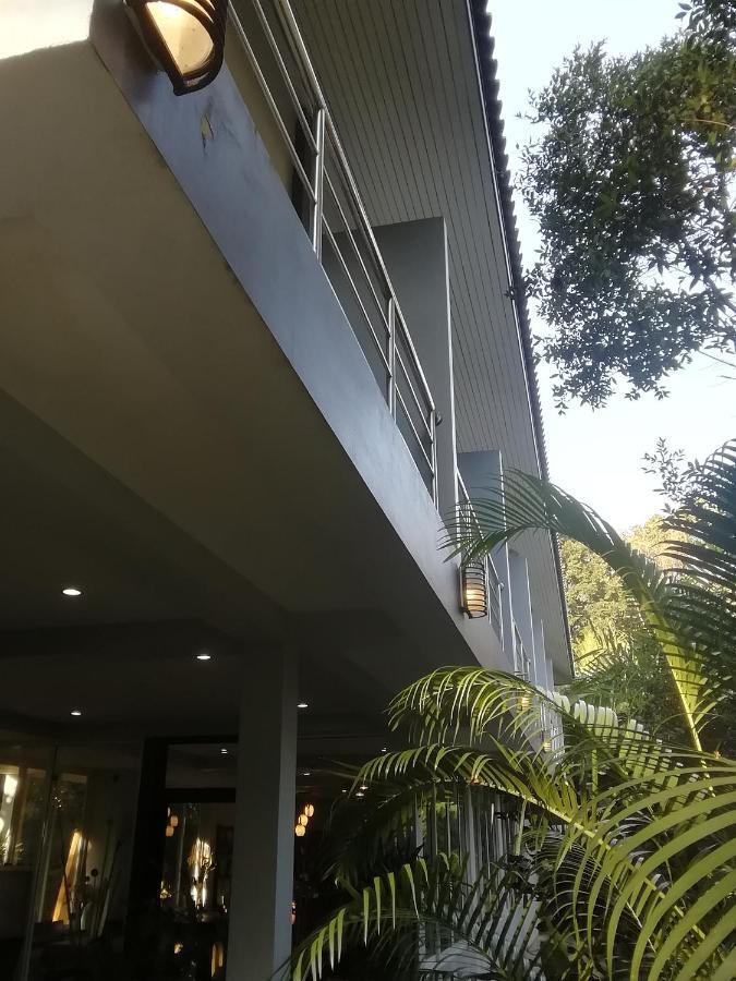 The Theatre Villa Bang Saphan Luaran gambar
